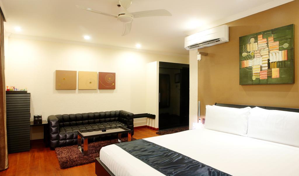 Queens Hotel Angeles City Quarto foto